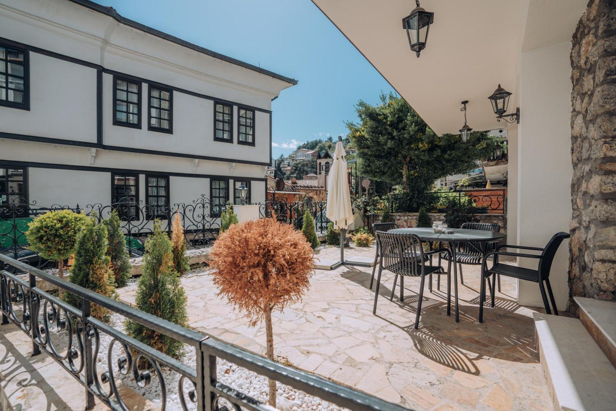 Villa Pupin Saraiste Охрид Екстер'єр фото